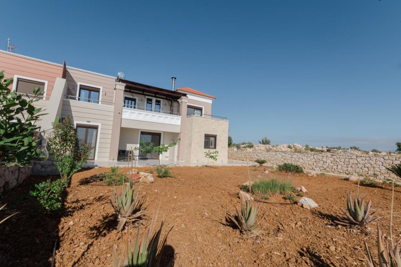 Harmony Deluxe Villa With Sea Mountain View Kambánion Exterior foto