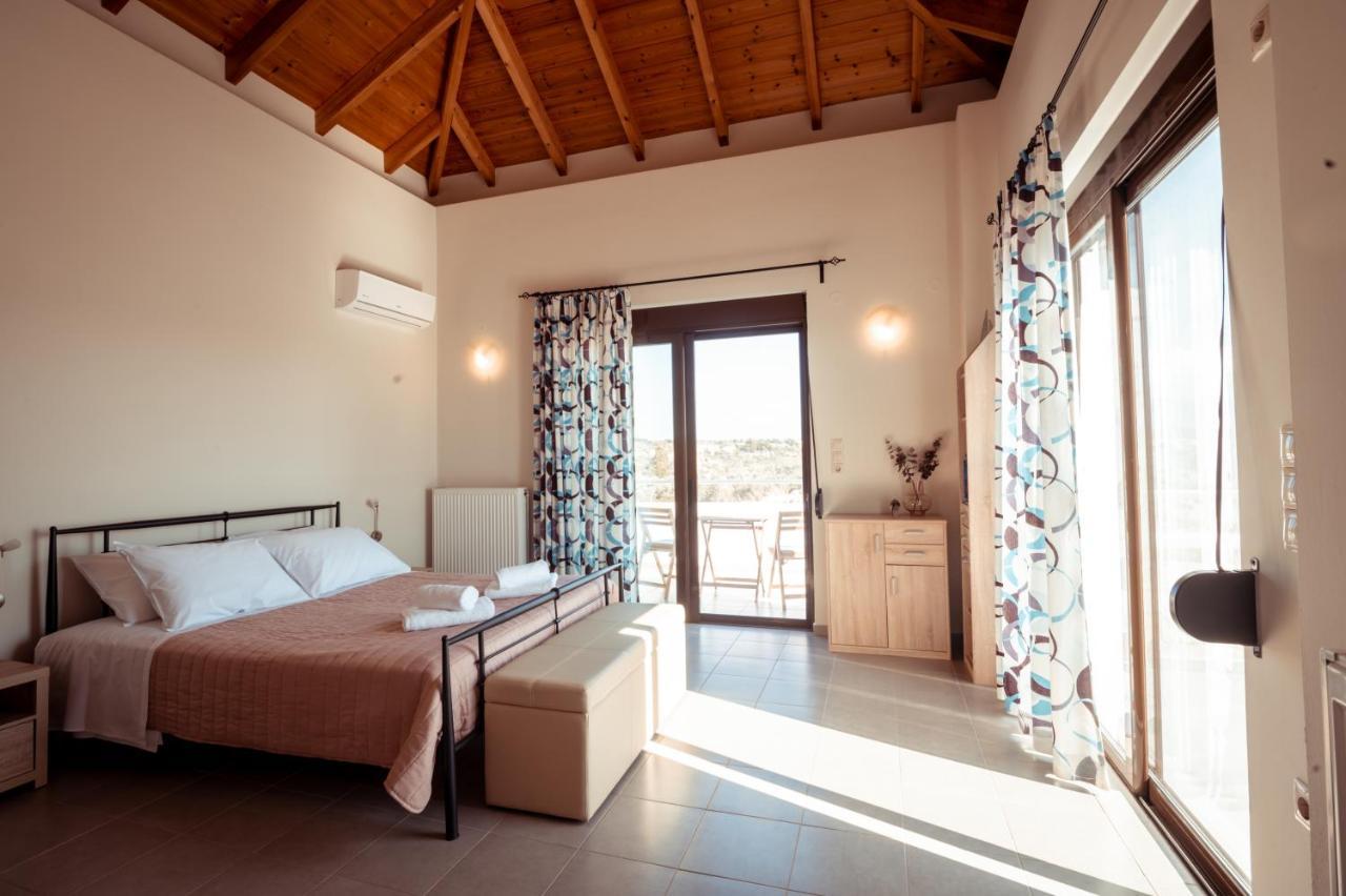 Harmony Deluxe Villa With Sea Mountain View Kambánion Exterior foto